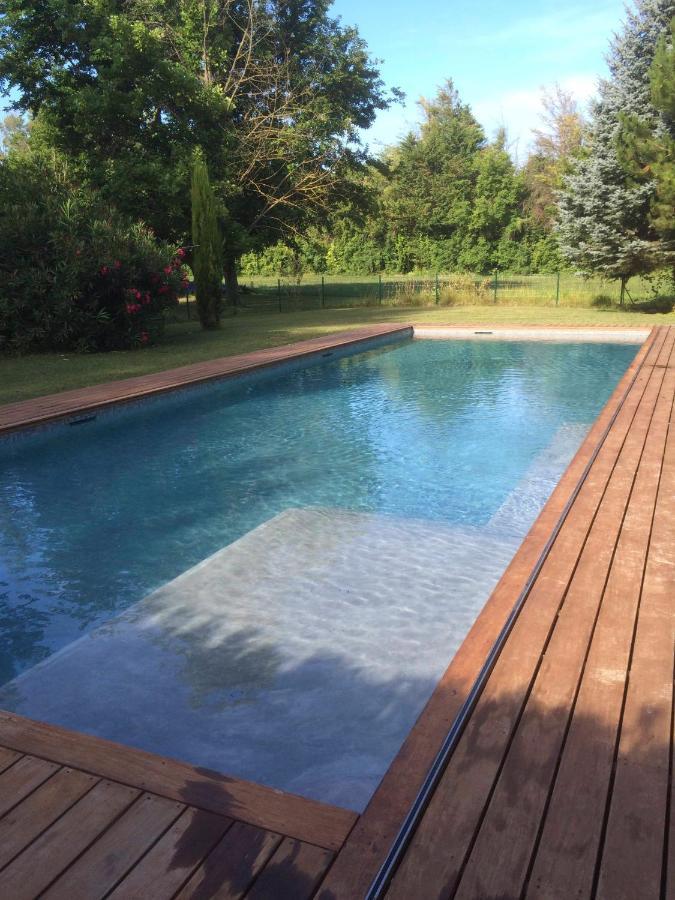 Montjoia Bed & Breakfast LʼIsle-sur-la-Sorgue Eksteriør bilde