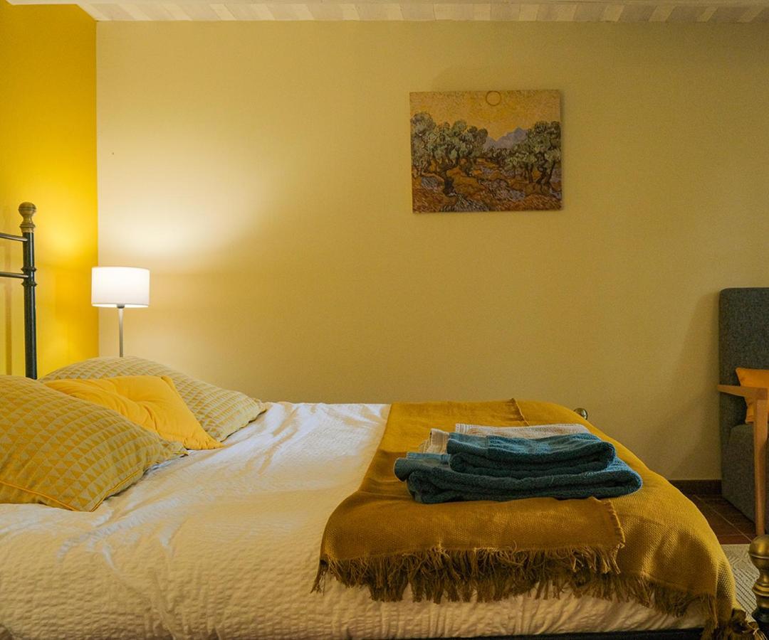 Montjoia Bed & Breakfast LʼIsle-sur-la-Sorgue Eksteriør bilde