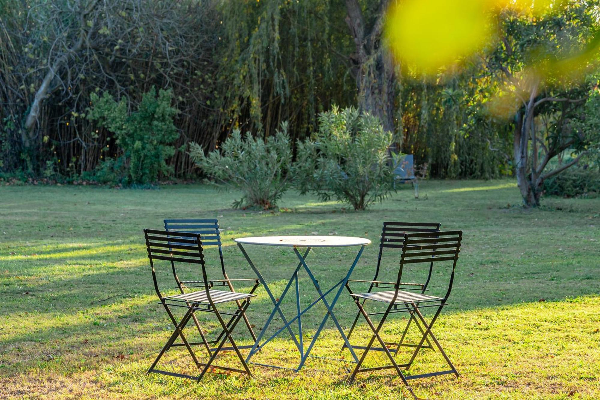 Montjoia Bed & Breakfast LʼIsle-sur-la-Sorgue Eksteriør bilde