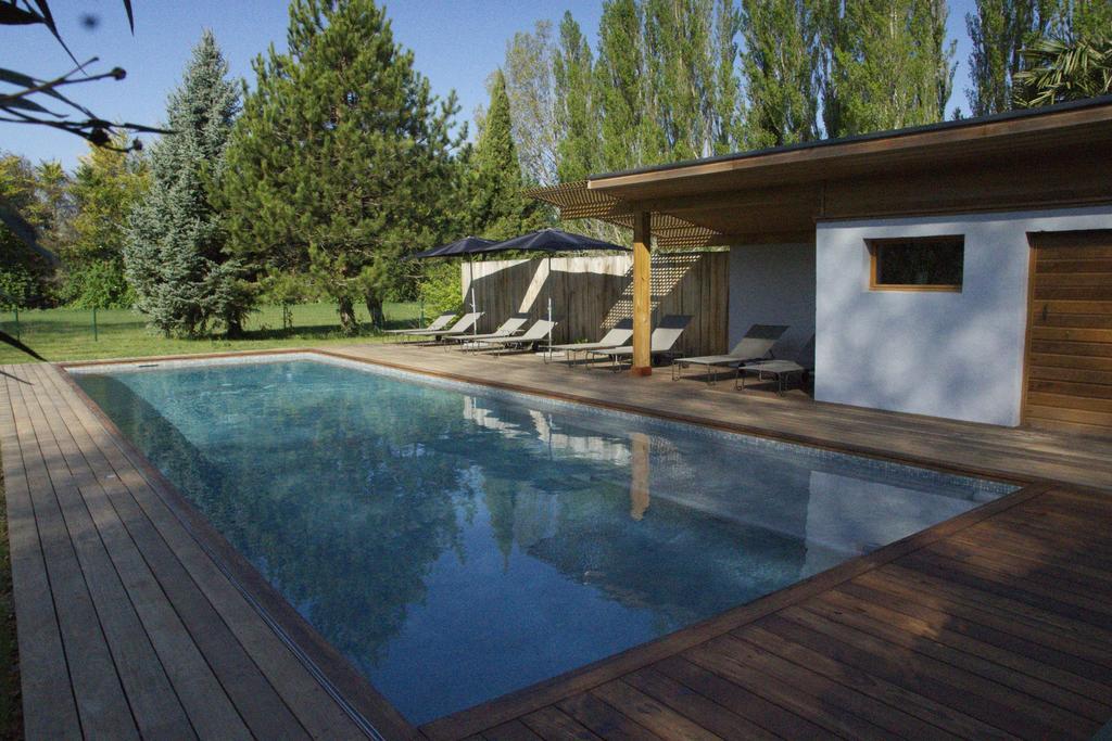 Montjoia Bed & Breakfast LʼIsle-sur-la-Sorgue Eksteriør bilde